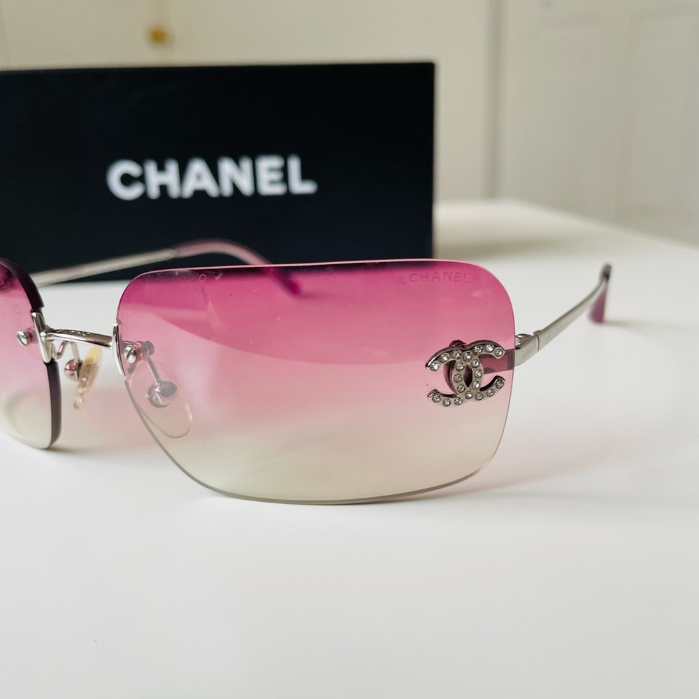 CHANEL Pink Gradient Rimless Sunglasses Crystal CC Detail , no booklet cloth - Picture 5 of 12